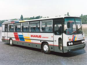 Ikarus 150 1990 года